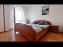 Apartmanok Korni - comfortable A1(8) Biograd - Riviera Biograd  - Apartman - A1(8): hálószoba