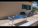 Házak a pihenésre Diana - pool and terrace: H(4+1) Pucisca - Brac sziget  - Horvátország  - részlet