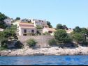 Apartmanok és szobák Ref - 20 m from sea : 1 - A1(4+1), 2 - A2(2+1), 3 - R1(2), 4 - R2(2) Öböl Puntinak (Selca) - Brac sziget  - Horvátország  - ház