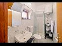 Apartmanok Jasna - cosy apartment in a peaceful area: A1(2), A2(4) Selca - Brac sziget  - Apartman - A2(4): fürdőszoba toalettel