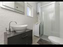 Házak a pihenésre Jadranka- comfortable and big terrace H(6+1) Supetar - Brac sziget  - Horvátország  - H(6+1): fürdőszoba toalettel