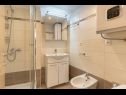 Apartmanok Mici 1 - great location and relaxing: A1(4+2) , SA2(2) Cres - Cres sziget  - Apartmanstudió - SA2(2): fürdőszoba toalettel