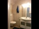 Apartmanok Jozefina A1(4), SA2(2) Crikvenica - Riviera Crikvenica  - Apartmanstudió - SA2(2): fürdőszoba toalettel
