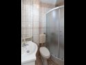 Apartmanok Kari A5(4) , SA1(2), SA2(2), SA3(2), SA4(2)  Crikvenica - Riviera Crikvenica  - Apartmanstudió - SA1(2): fürdőszoba toalettel