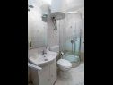 Apartmanok Kari A5(4) , SA1(2), SA2(2), SA3(2), SA4(2)  Crikvenica - Riviera Crikvenica  - Apartmanstudió - SA4(2) : fürdőszoba toalettel