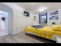 Apartmanok Mario - 50 m from sea : A1(2+2) Novi Vinodolski - Riviera Crikvenica  - Apartman - A1(2+2): hálószoba