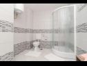 Apartmanok Goran - modern and spacious : SA1(2+1), SA2(2+1), A3(3+2) Dubrovnik - Riviera Dubrovnik  - Apartman - A3(3+2): fürdőszoba toalettel