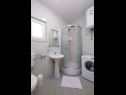 Apartmanok Mat - free parking: A1(3), A2(3), A3(2) Mlini - Riviera Dubrovnik  - Apartmanstudió - A1(3): fürdőszoba toalettel
