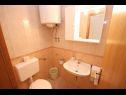 Apartmanok Nikola - free parking A11(4+1), A12(4) Mlini - Riviera Dubrovnik  - Apartman - A12(4): fürdőszoba toalettel