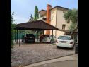 Apartmanok Ena - with free private parking: A1 Anthea (2+2), A2 Floki (2+2) Rovinj - Isztrián  - parkoló