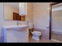 Apartmanok Mir - perfect location & cosy: A1(4+2), A2(2+1), SA3(2), SA4(2) Korcula - Korcula sziget  - Apartmanstudió - SA4(2): fürdőszoba toalettel