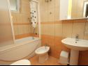 Apartmanok Rud - 15 m from sea: A1(2+1), A2(2+1), A3(2+1) Lumbarda - Korcula sziget  - Apartman - A1(2+1): fürdőszoba toalettel