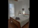 Házak a pihenésre Renata - 3 bedrooms: H(6+1) Njivice - Krk sziget  - Horvátország  - H(6+1): hálószoba