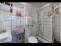 Házak a pihenésre Ingrid - retro deluxe: H(5+2) Rijeka - Kvarner  - Horvátország  - H(5+2): fürdőszoba toalettel