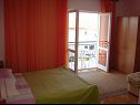 Apartmanok Eddie - 80m from the sea A1(4+2), A2(2+1) Baska Voda - Riviera Makarska  - Apartman - A1(4+2): hálószoba