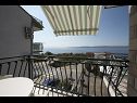 Apartmanok Robert - sea view : A1(4+1), A2(4+2) Brela - Riviera Makarska  - Apartman - A2(4+2): a terasz kilátása