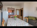 Apartmanok Ruze - 200 m from sea : A1(6+1), A2(8+1) Brela - Riviera Makarska  - Apartman - A2(8+1): konyha ebédlővel