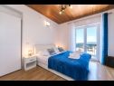 Apartmanok Robert - sea view : A1(4+1), A2(4+2) Brela - Riviera Makarska  - Apartman - A1(4+1): hálószoba