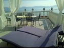 Apartmanok Jure - terrace with amazing sea view: A1 Leona (6+2), A2 Ivano (6+2) Brist - Riviera Makarska  - Apartman - A2 Ivano (6+2): terasz