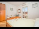 Apartmanok Željko - spacious and affordable A1(6+2), SA2(2), SA3(2), SA4(2+1) Makarska - Riviera Makarska  - Apartmanstudió - SA2(2): enteriőr