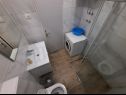 Apartmanok Željko - spacious and affordable A1(6+2), SA2(2), SA3(2), SA4(2+1) Makarska - Riviera Makarska  - Apartman - A1(6+2): fürdőszoba toalettel