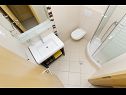 Apartmanok Gianni - modern & great location: SA1(2), A2(2+2), A3(2+2) Makarska - Riviera Makarska  - Apartman - A2(2+2): fürdőszoba toalettel