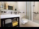 Apartmanok Gianni - modern & great location: SA1(2), A2(2+2), A3(2+2) Makarska - Riviera Makarska  - Apartman - A3(2+2): fürdőszoba toalettel