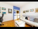 Apartmanok Stipe - comfortable apartment for 6 person: A(4+2) Makarska - Riviera Makarska  - Apartman - A(4+2): hálószoba