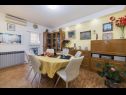 Apartmanok Stipe - comfortable apartment for 6 person: A(4+2) Makarska - Riviera Makarska  - Apartman - A(4+2): nappali