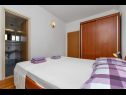Apartmanok Ruzi - family and friends: A1(9+2) Makarska - Riviera Makarska  - Apartman - A1(9+2): hálószoba