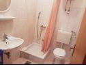 Apartmanok Sunny - quiet and relaxing A1(2+2), A2(2+1) Makarska - Riviera Makarska  - Apartman - A2(2+1): fürdőszoba toalettel