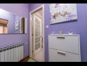 Apartmanok Palmina - comfort apartment: A1 veliki (6),  A2 žuti (4+1), A3 lila (2), SA4 bijeli (2) Makarska - Riviera Makarska  - Apartmanstudió - SA4 bijeli (2): folyosó