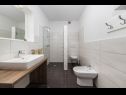 Apartmanok Dolo - in centre: A1(5), A2(5) Makarska - Riviera Makarska  - Apartman - A1(5): fürdőszoba toalettel