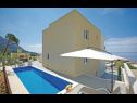 Apartmanok Luxury - heated pool, sauna and gym: A1(2), A2(2), A3(4), A4(2), A5(4), A6(2) Makarska - Riviera Makarska  - ház