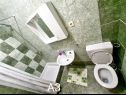 Apartmanok Mir - free parking: SA2(2), SA3(2), A4(2+2), A5(6+1) Zivogosce - Riviera Makarska  - Apartmanstudió - SA3(2): fürdőszoba toalettel