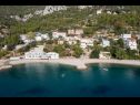 Apartmanok Gogi - 100 m from beach: A6(4+1), A1(2+1), A2(2+1), A8(4+2) Zivogosce - Riviera Makarska  - részlet (ház és környéke)
