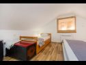 Apartmanok Beti comfort - 300m from beach A1(3+1) Betina - Murter sziget  - Apartman - A1(3+1): hálószoba