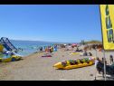 Apartmanok Zdravko - 150 m from sandy beach: SA1(3), SA2(3), A3(5) Duce - Riviera Omis  - strand