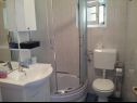 Apartmanok Vana - sea view A1(2+2), A2(2+2) Lokva Rogoznica - Riviera Omis  - Apartman - A1(2+2): fürdőszoba toalettel