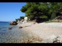 Apartmanok Branka - at the beach: A1(4), SA2(2) Stanici - Riviera Omis  - strand