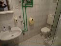 Apartmanok Don - 90m from the sea: A4(5), SA1 2S(2), SA2 2R(2) Dinjiska - Pag sziget  - Apartmanstudió - SA1 2S(2): fürdőszoba toalettel