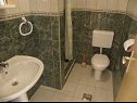 Apartmanok Taša - 5 m from sea: SA1(2), SA2(2), SA3(2), SA4(2), A5(2+2) Lukovo Sugarje - Riviera Senj  - Apartmanstudió - SA3(2): fürdőszoba toalettel