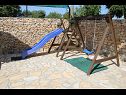 Házak a pihenésre Tihomir - with pool : H(6+2) Drnis - Riviera  Sibenik  - Horvátország  - gyermekjátszótér