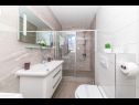 Házak a pihenésre Peros - heated pool: H(8) Öböl Stivasnica (Razanj) - Riviera  Sibenik  - Horvátország  - H(8): fürdőszoba toalettel