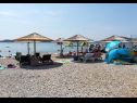 Apartmanok Marija - 100 m from beach: A1(4), A2(4), A3(4), A4(3), A5(2+1) Tribunj - Riviera  Sibenik  - strand