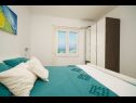 Apartmanok Slava - cosy apartments for 2 person: A5 - crni (2), A4 - zeleni (2) Vodice - Riviera  Sibenik  - Apartman - A4 - zeleni (2): hálószoba