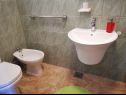 Apartmanok Primo - sea view: A1(2+1), A2(4), A3(4), A4(3+1) Öböl Banje (Rogac) - Solta sziget  - Horvátország  - Apartman - A2(4): fürdőszoba toalettel