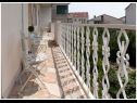Apartmanok Ivan - modern: A1(6+2) Kastel Luksic - Riviera Split  - terasz
