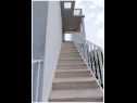 Apartmanok Ivan - modern: A1(6+2) Kastel Luksic - Riviera Split  - lépcsőzet