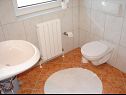 Apartmanok és szobák Anka - with open jacuzzi: SA4(2), SA2(2), R1(2), R3(2), R5(2) Podstrana - Riviera Split  - Apartmanstudió - SA2(2): fürdőszoba toalettel